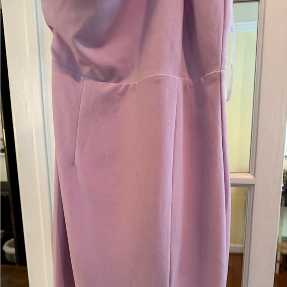 Pretty In Pink - Picture 3 of 4